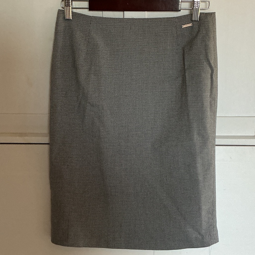 Tahari Charcoal Pencil Skirt